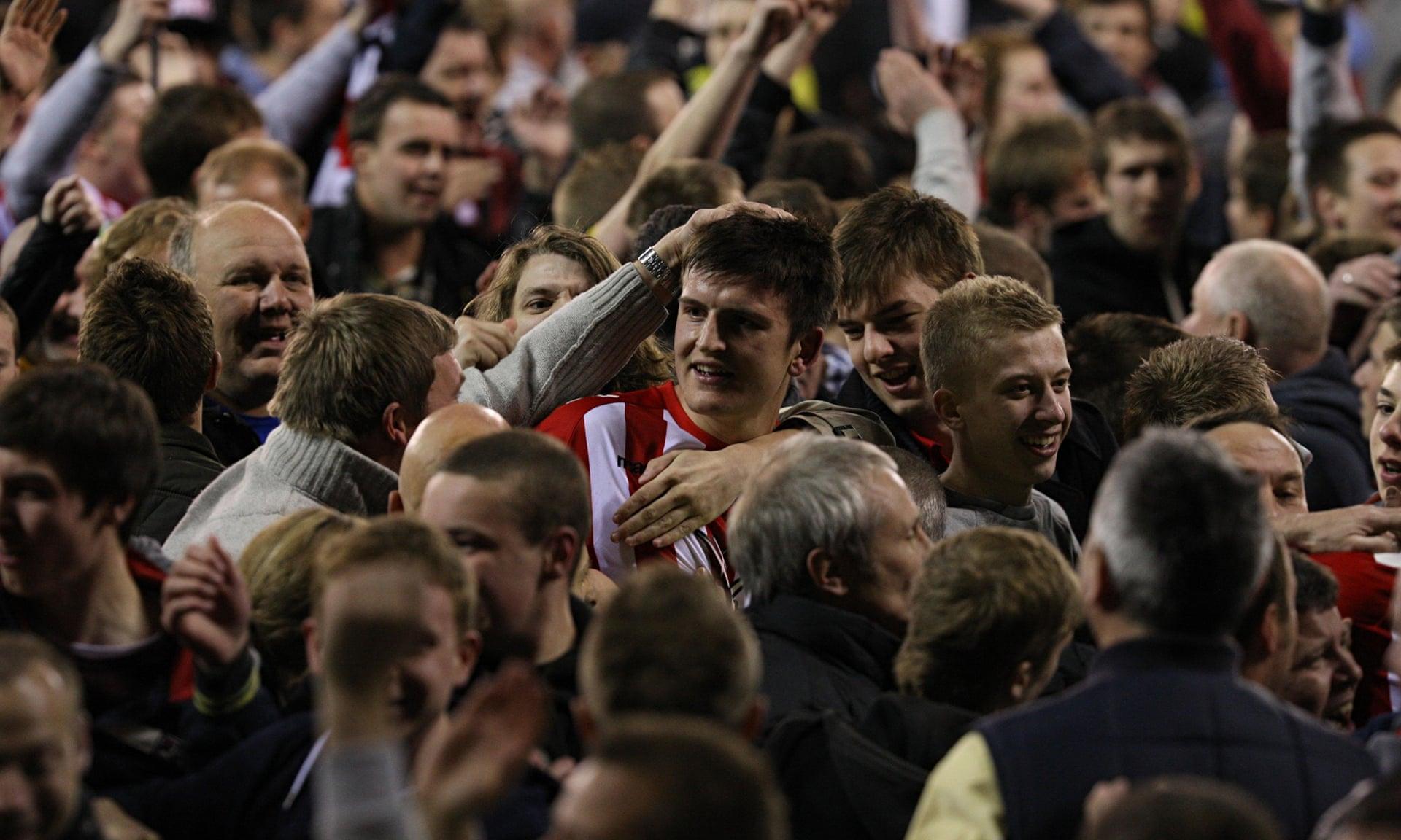 通过中场的 通过中场的