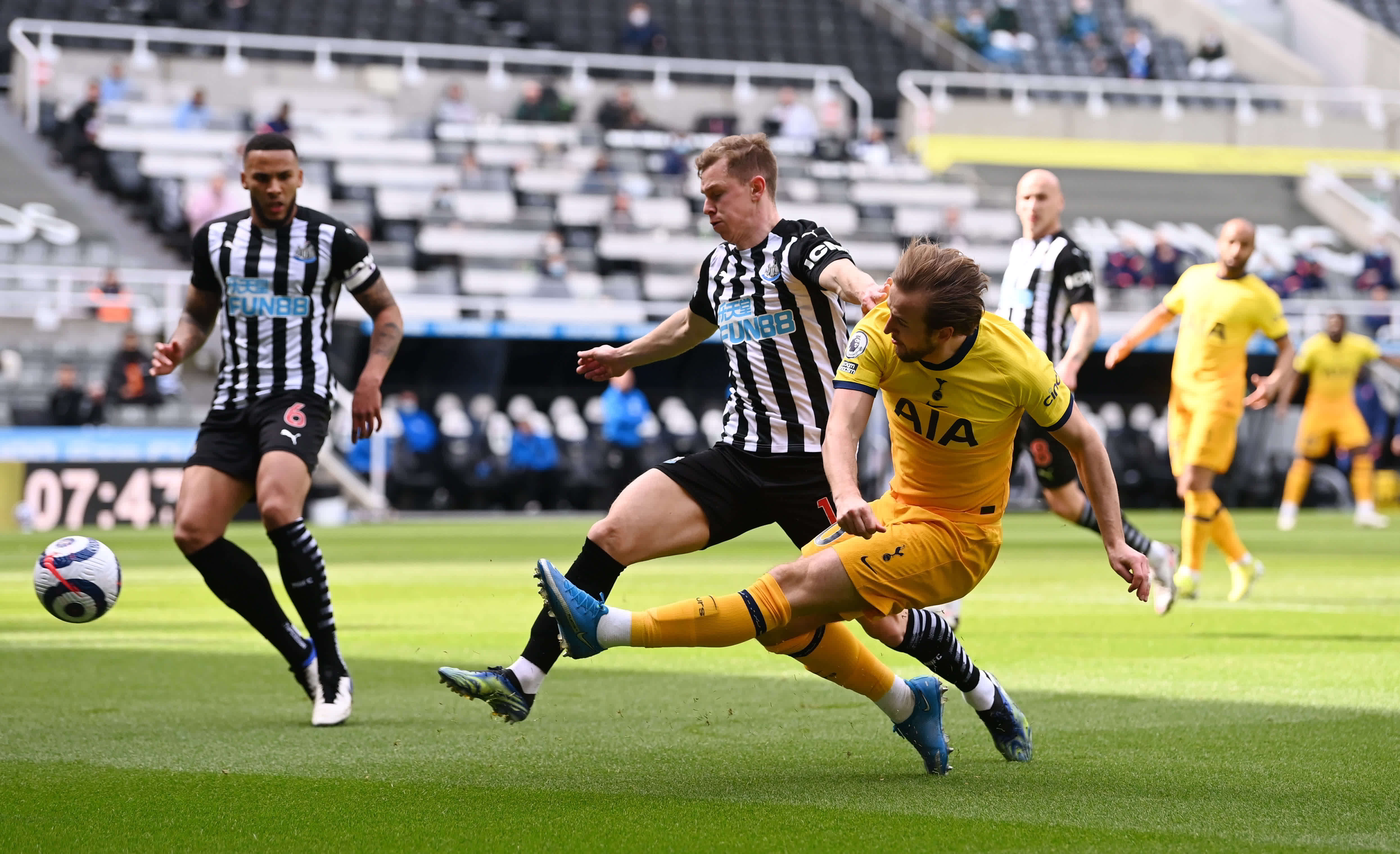 备受瞩目的 备受瞩目的