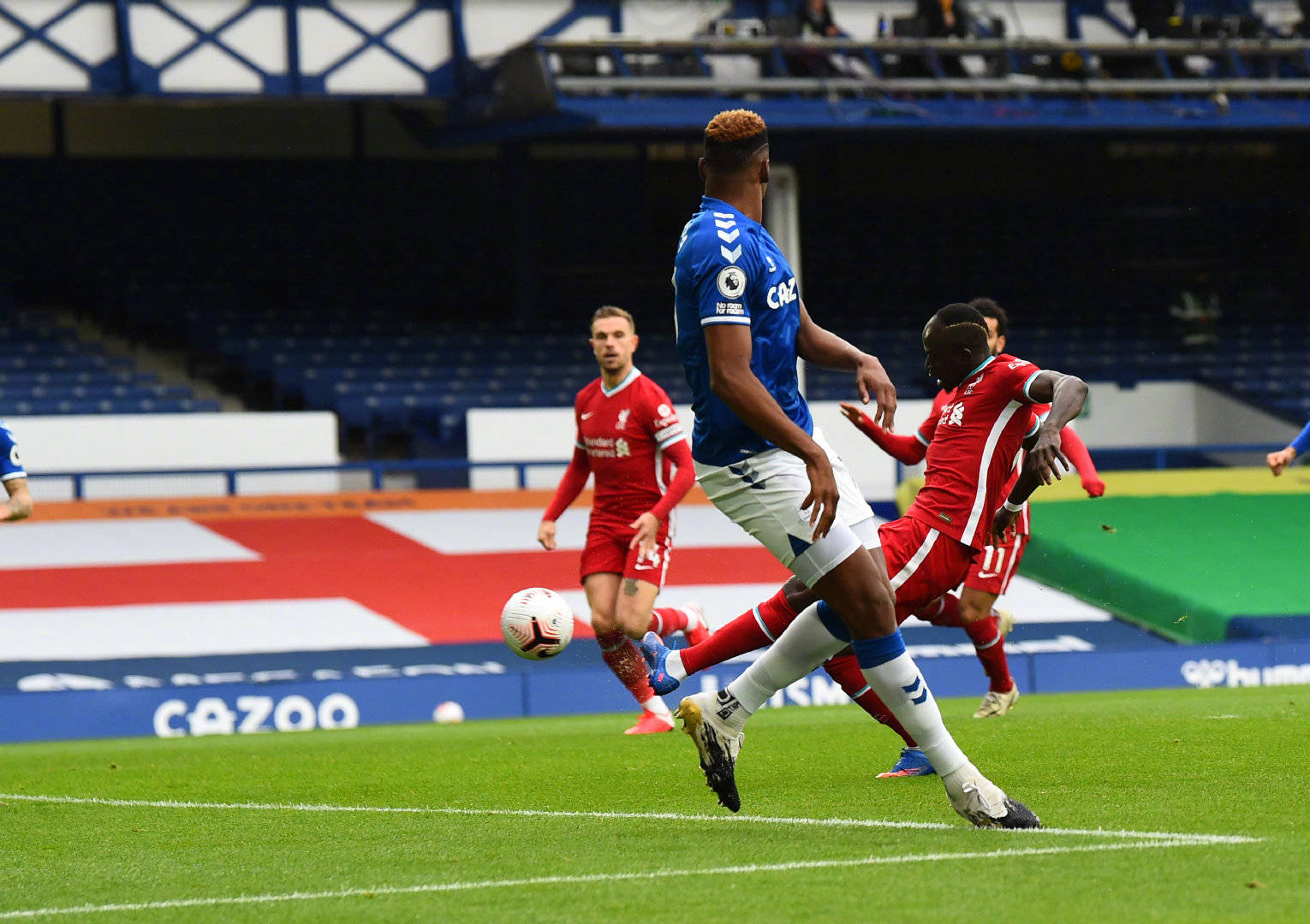 因素缺席 因素缺席